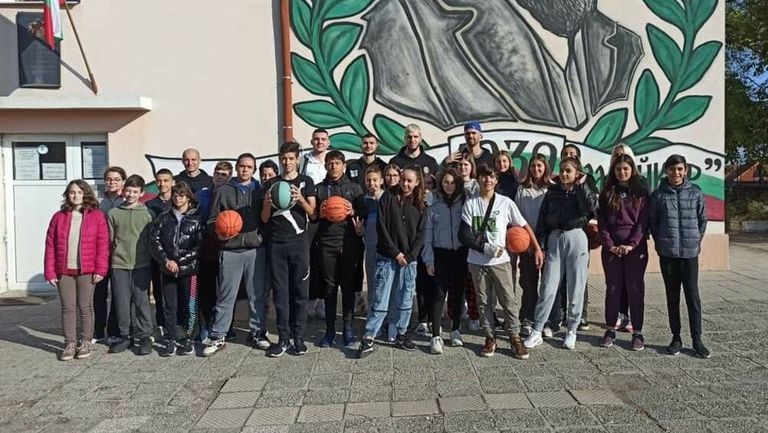Баскетболният Академик Пловдив се включи в инициативата Вдъхновение за спорт
