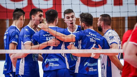  Левски разгроми ЦСКА в огромното дерби и остава водач в Efbet Супер Волей 