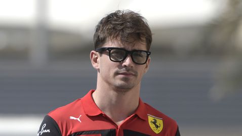  Леклер отбрани Биното и съобщи, че желае „ непоклатимост “ във Ферари 