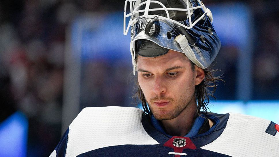 Алекс Георгиев с 25 спасявания при победата на Колорадо над Нешвил