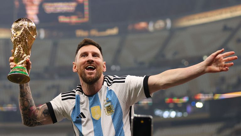 Капитанът на АржентинаЛионел Меси спечели допитването за Играч на мача