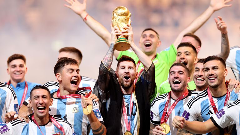 Новият световен шампион Аржентина очаквано оглави най новата ранглиста на ФИФА