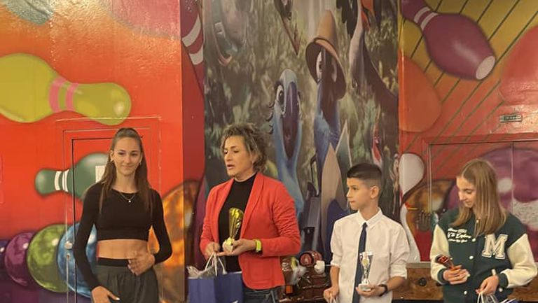 Отборът на Академик София награди най добрите си малки атлети за