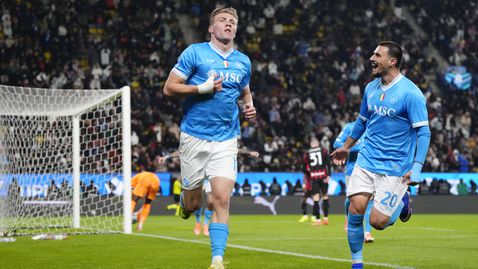  Наполи пребори Милан и чака Болоня или Интер на край 