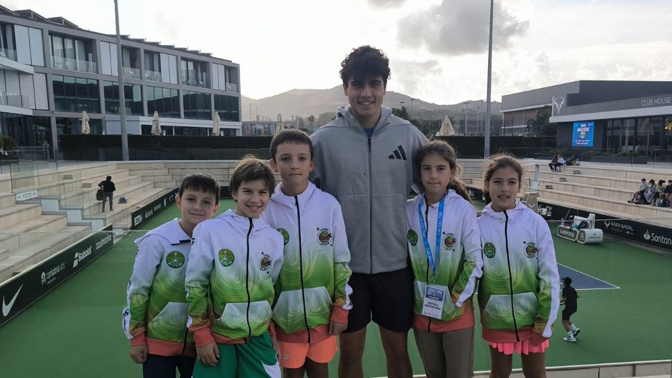 Трета поредна победа за момичетата на Световното отборно в Академията на Надал