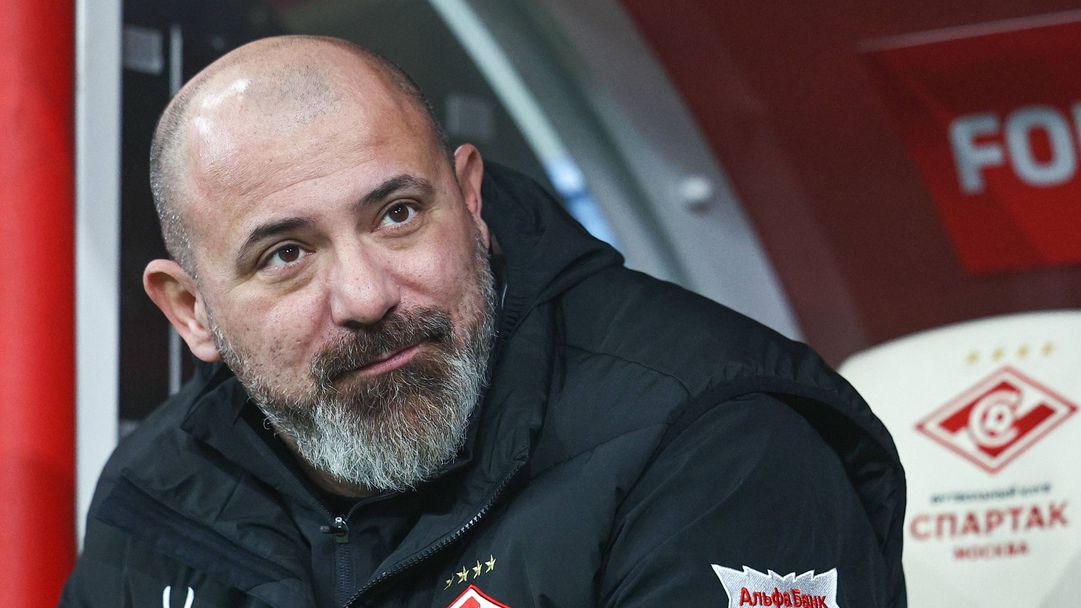 Деян Станкович се завръща начело на Цървена звезда