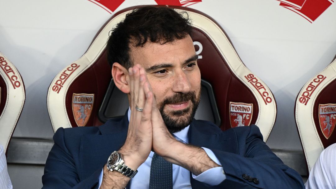 Шеф на Наполи коментира слуховете за привличането на Мейну и завръщането на Распадори в Серия "А"