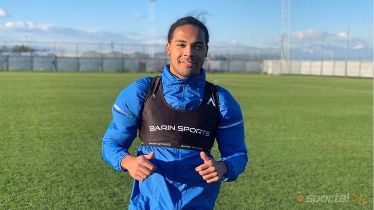  Новият организира първа подготовка с Левски, Миланов тренира самостоятелно 