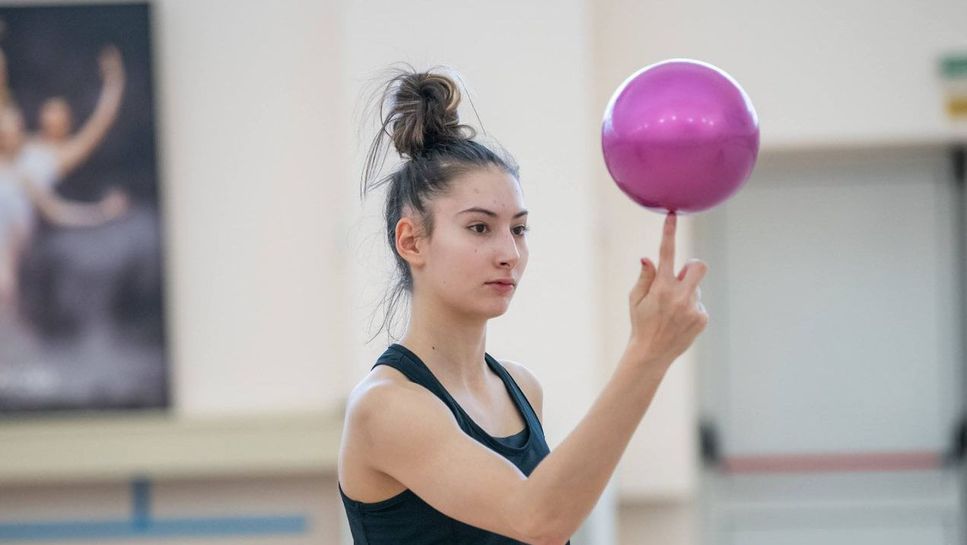 Вая Драганова: За мен е истинско удоволствие, чест и отговорност да бъда част от новия ансамбъл на България