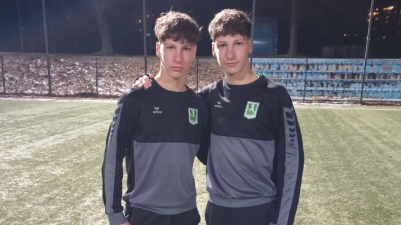 Близнаците Тачеви от Национал, които се стремят към големия футбол