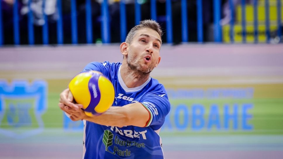 Алехандро Торо: Със седмия ни играч можем да постигнем всичко