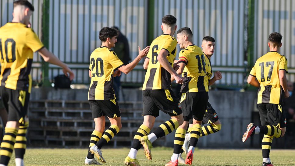 Дерби на Пловдив при дублиращите отбори в Югоизточната Трета лига
