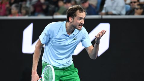 Бекер за Медведев: Мисля, че се нуждае от професионална помощ