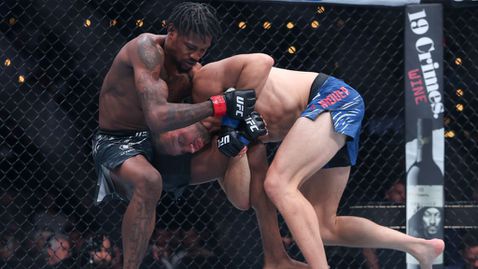 Втора поредна победа за Рение Де Ридер в UFC