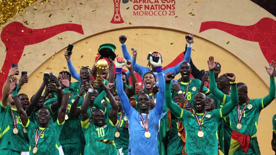 Сенегал триумфира в Купата на африканските нации след невероятна драма, пропусната дузпа и страхотни циркове