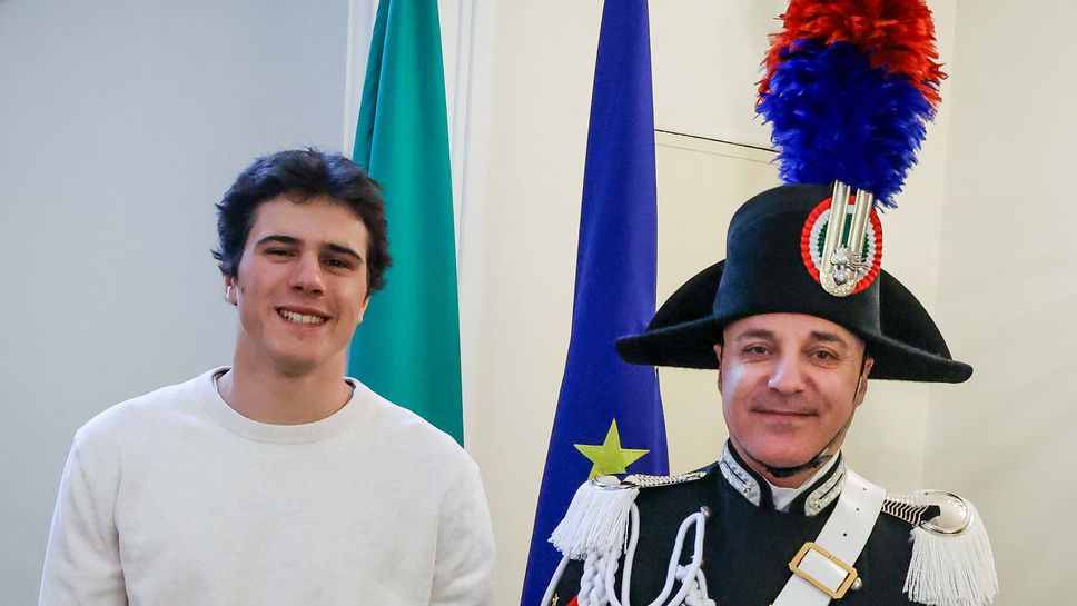 По малко от 24 часа след като триумфира в паралелния