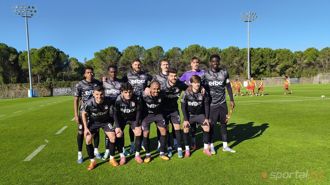 ЦСКА 1948 завърши наравно с поляци