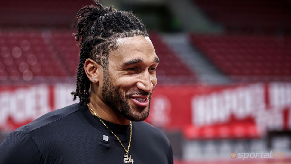 Крилото на Апоел Тел Авив Иш Уейнрайт се радва че