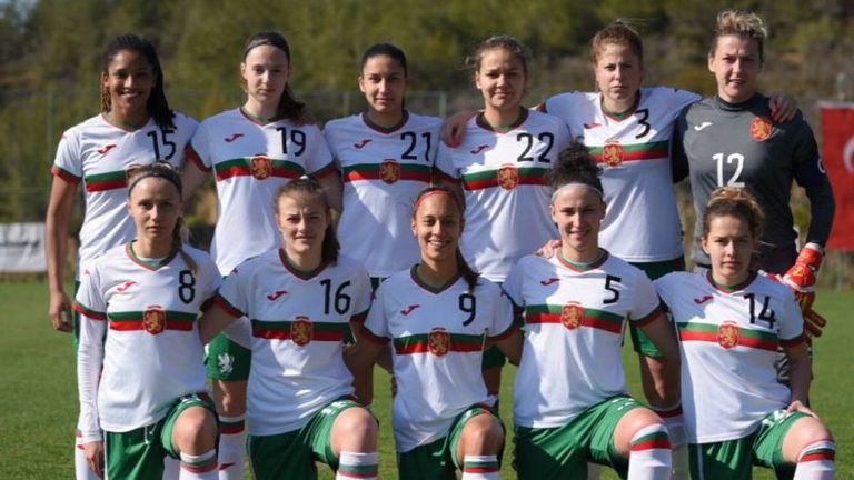 Женският национален отбор на загуби с 2 3 от Литва