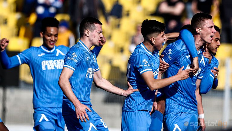  Левски още веднъж пуска в продажба формалната си тениска за пролетния полусезон 