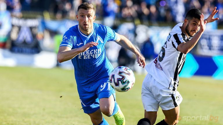 Десният защитник на Левски Драган Михайлович до последно ще бъде