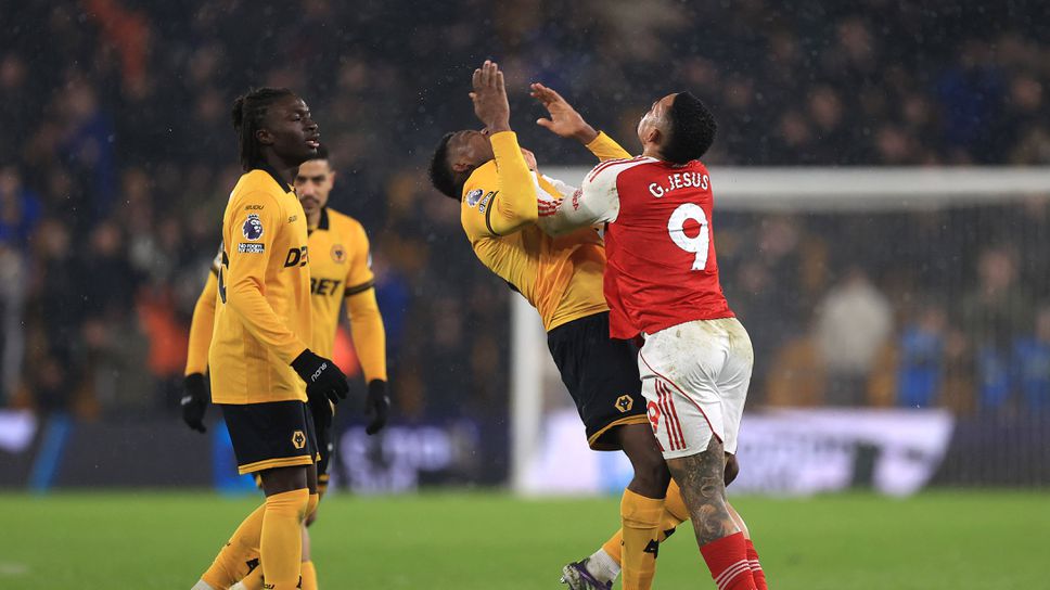 Футболистите на Арсенал вероятно ядосани от пропусната победа над Уулвърхамптън