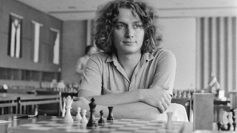 Нидерландският шахматен гросмайстор Ян Тиман е починал вчера на 74