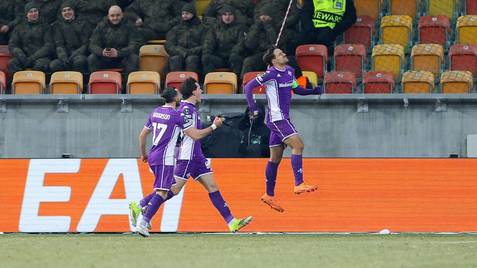 Фиорентина спечели убедително с 3 0 гостуването си на Ягелония