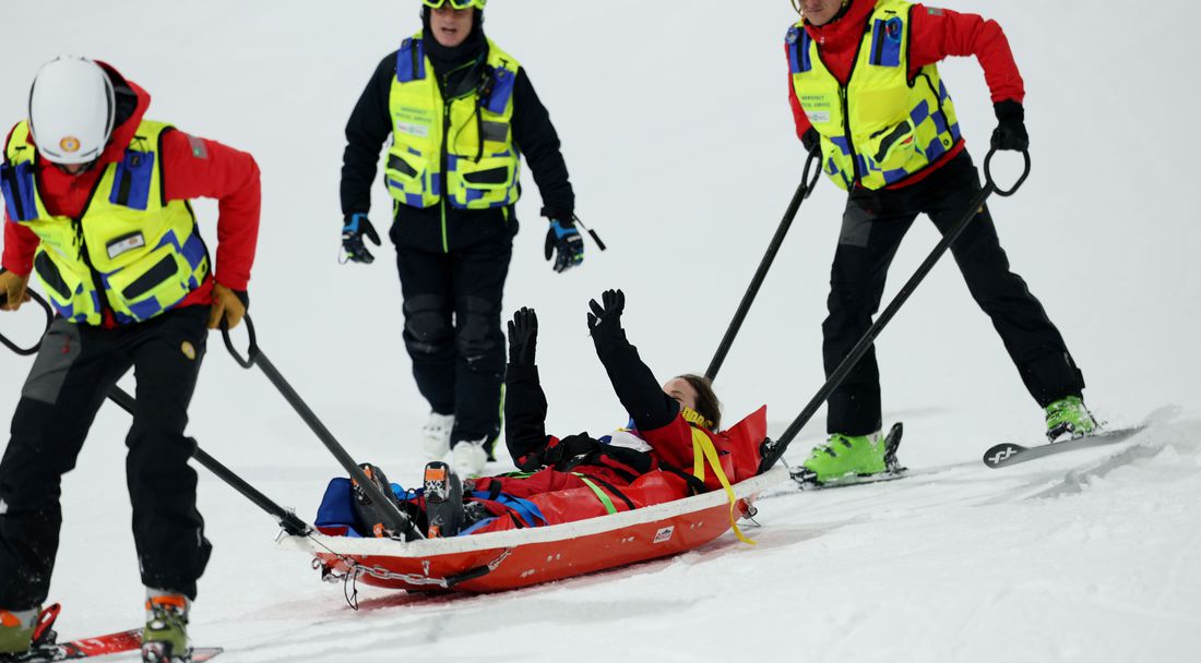 Тежко падане на канадката Каси Шарп беляза квалификациите в халфпайпа на ските свободен стил