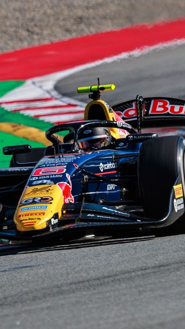 Никола Цолов завърши тестовете във Формула 2 с 12-ти резултат