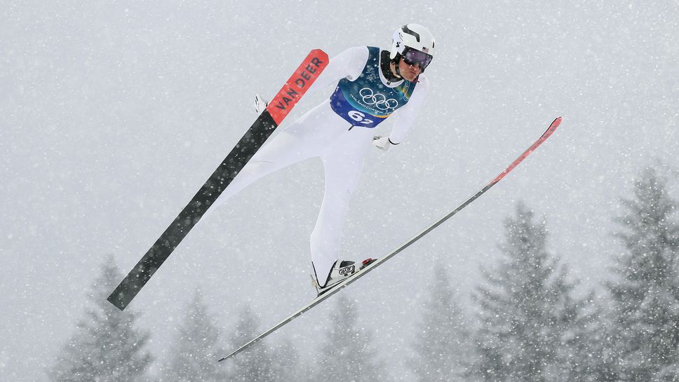 Състезателят в ските северна комбинация Бенджамин Лумис избегна на косъм