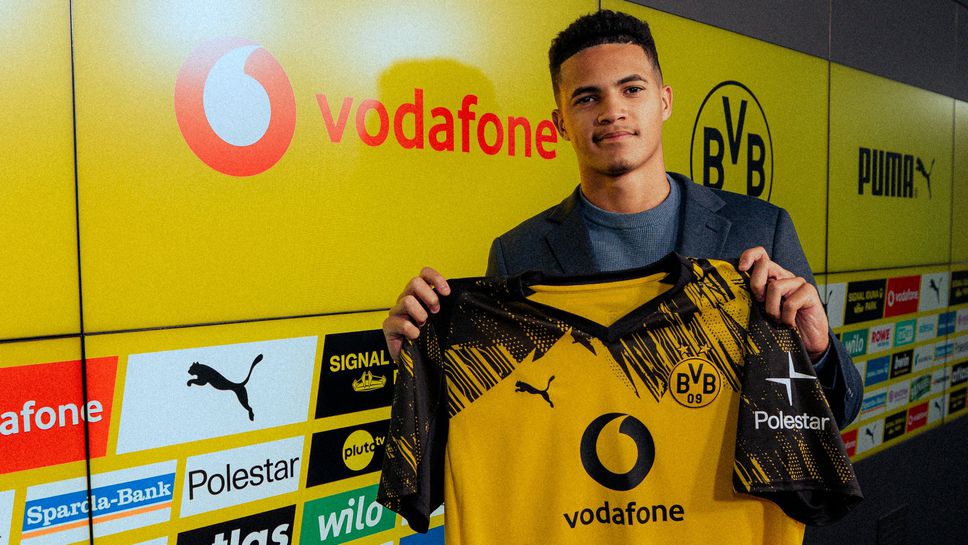 От Борусия Дортмунд официално обявиха бъдещия трансфер на 17 годишния