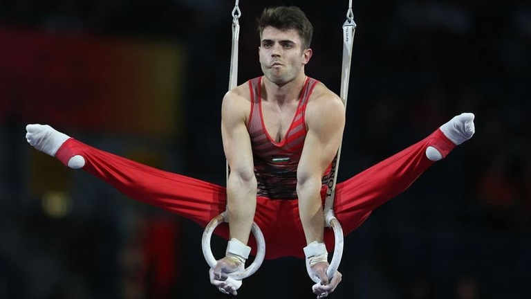 Йордан Александров с усложнени съчетания на Световната купа по спортна гимнастика във Варна