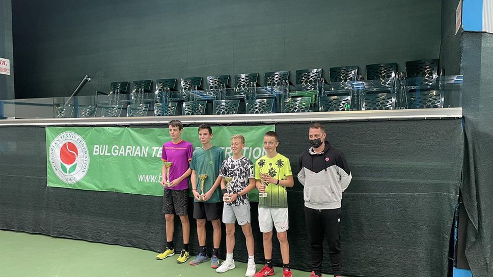 Излъчиха шампионите по двойки на Държавното до 16 години