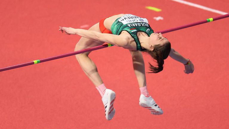 Мирела Демирева се класира за финала в скока във височина