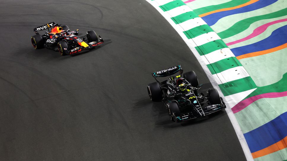 Верстапен: В началото не ми беше лесно в трафика