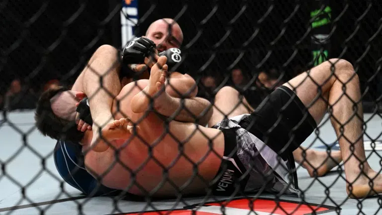 Гунар Нелсън се завърна с победа в клетката на UFC Oпитният