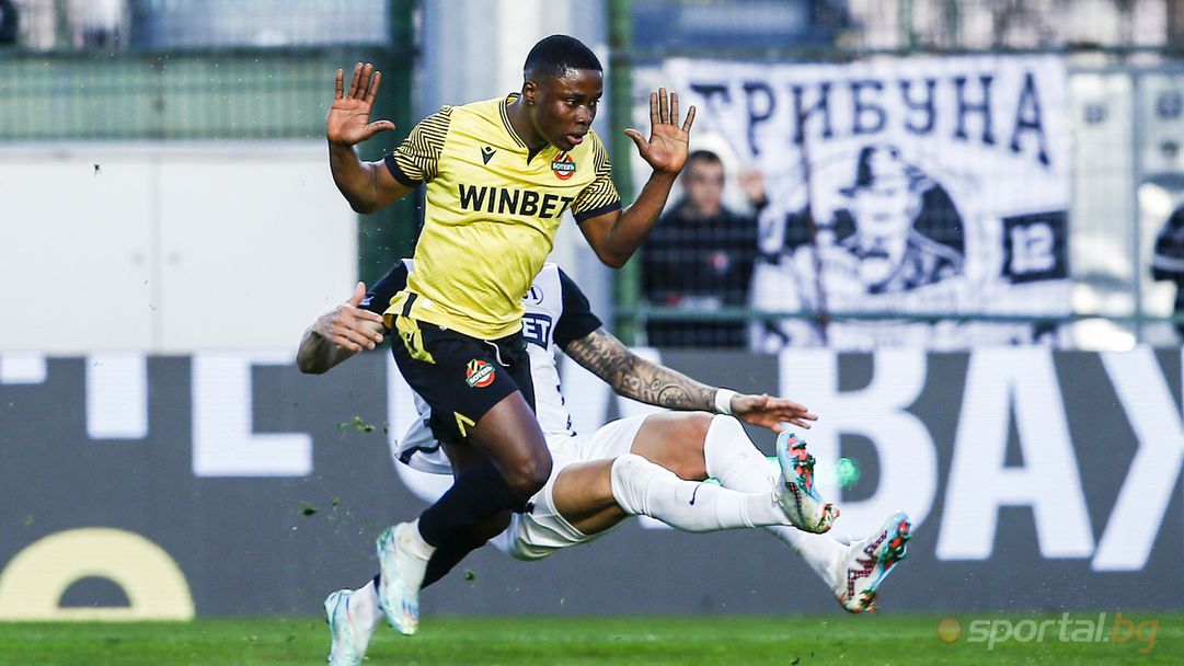 Ботев може да вземе пари от трансфер на Уест Хам