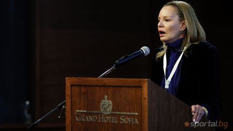 Стефка Костадинова: Глас народен, глас Божий! Пожелавам на Весела успех