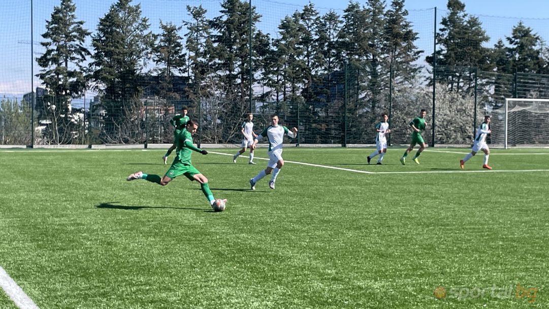 Лудогорец измъкна победата над Национал при U17 след дузпа в края