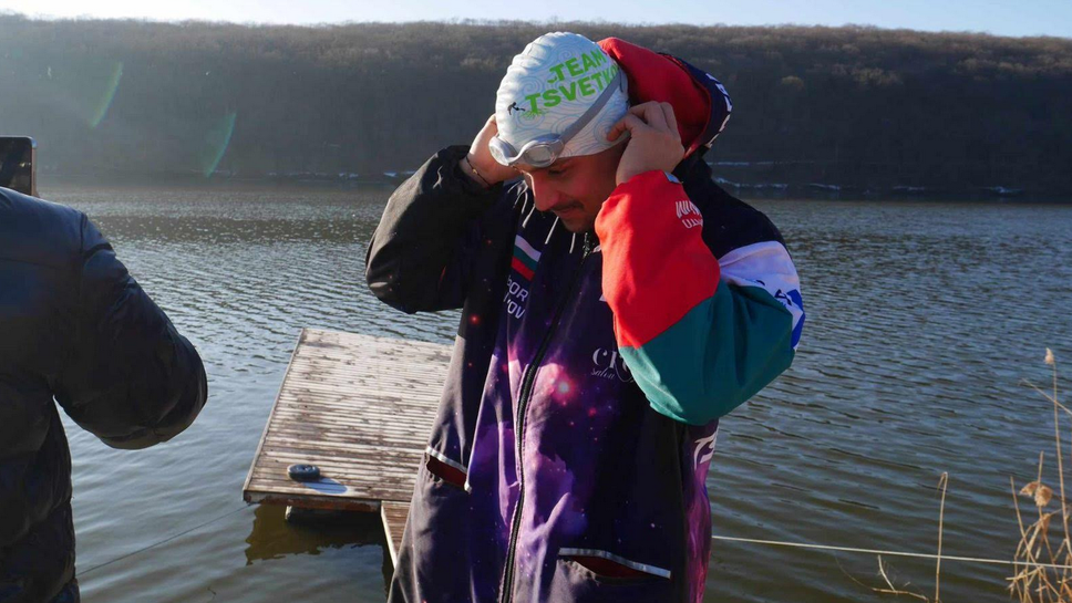 Ултраплувецът Теодор Цветков отново плува с кауза, този път в родния Русе