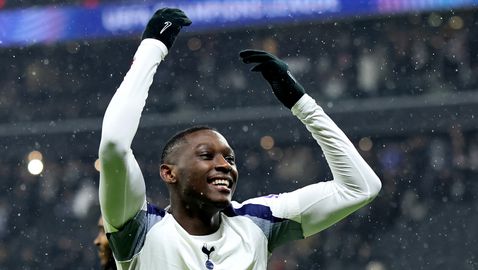 Коло Муани се завърна в националния отбор на Франция