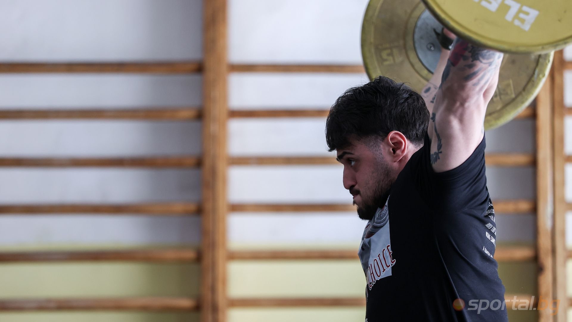 Карлос Насар тренира в Белмекен