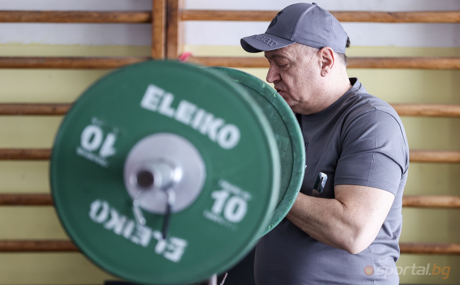 Карлос Насар тренира в Белмекен