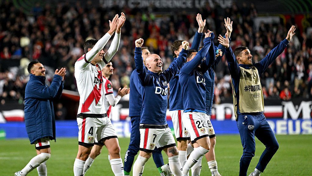 Самсунспор нанесе първо поражение на Райо Валекано за сезона, но испанците продължават напред в ЛК