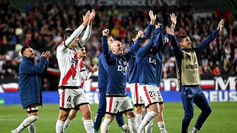 Самсунспор нанесе първо поражение на Райо Валекано за сезона, но испанците продължават напред в ЛК