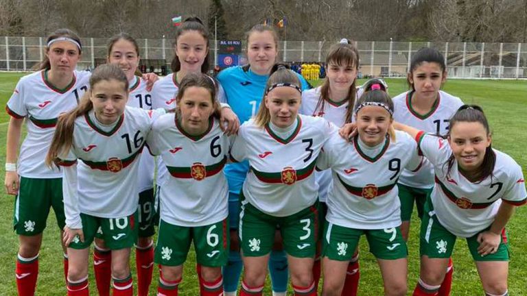  Девойките ни до 16 години приключи на второ място в приятелския шампионат под егидата на УЕФА в Албена 