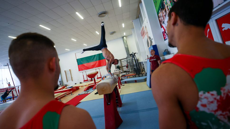 Националите по спортна гимнастика с открита тренировка преди ЕП в Римини