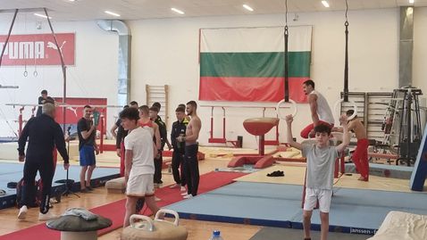 България с пълни отбори при мъжете, младежите и жените на Европейското по спортна гимнастика