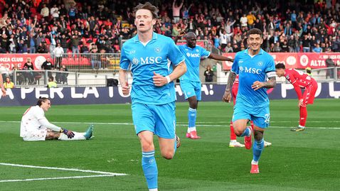  Наполи постави завършек на отрицателната серия при гостувания и се изравни с Интер 